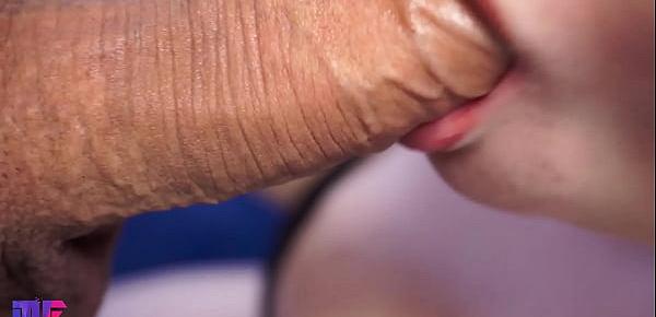  Close-up gentle blowjob, oral creampie